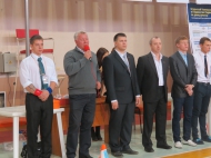 Эдуард Вольхин приветствовал в Первоуральске юных спортсменов из 10 городов Свердловской области
