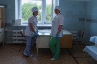 Алексей Дронов и Наталья Воробьева поздравили с праздником медицинских работников Первоуральска