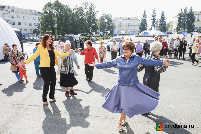 «Бархатный сезон» для ветеранов организовали депутаты фракции «Единая Россия»