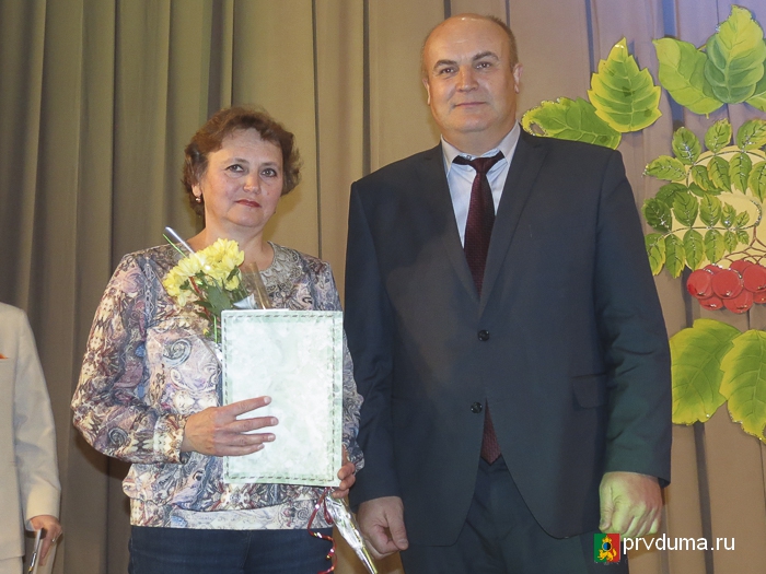 Глава Первоуральска поздравил с праздником работников сельского хозяйства