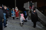 Праздник «Единой России» на Самстрое:  фейерверк и Дедушка Мороз