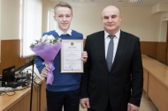Николай Козлов наградил лучших спортсменов, педагогов и учеников Первоуральска