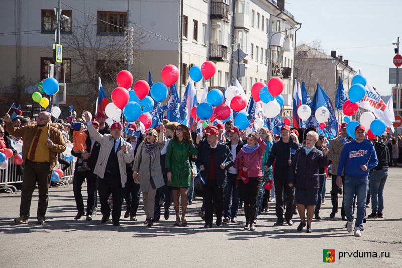 Наталья Воробьева возглавит колонну «Единой России» на первомайской демонстрации