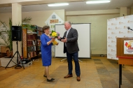 Эдуард Вольхин поздравил библиотекарей Первоуральска с профессиональным праздником