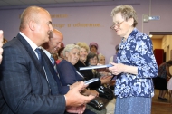 Николай Козлов поздравил билимбаевцев с выходом новой книги о поселке