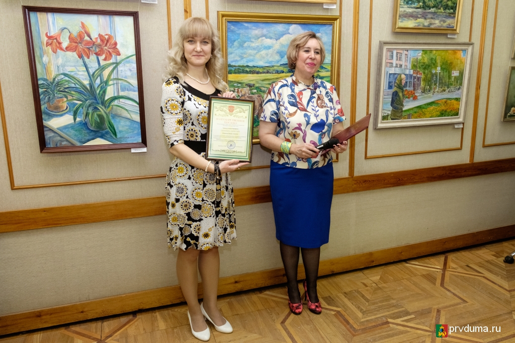 Светлана Титова приглашает на новую выставку
