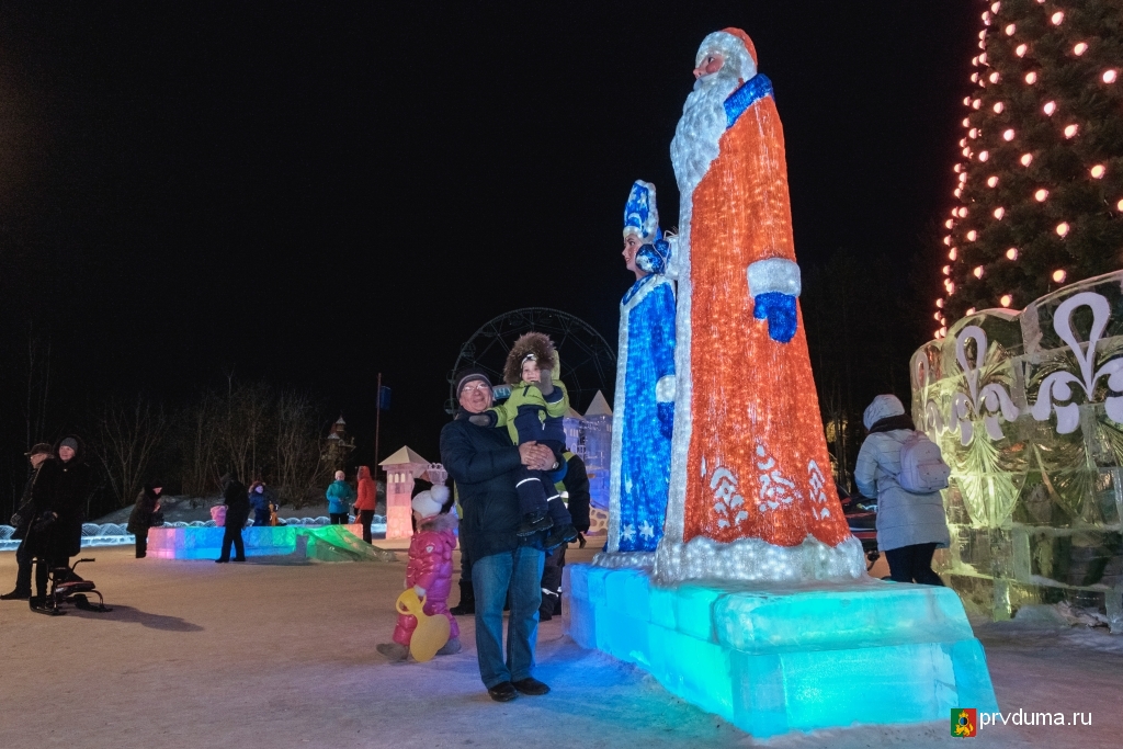 Ледовый городок Первоуральска признан одним из лучших в Свердловской области