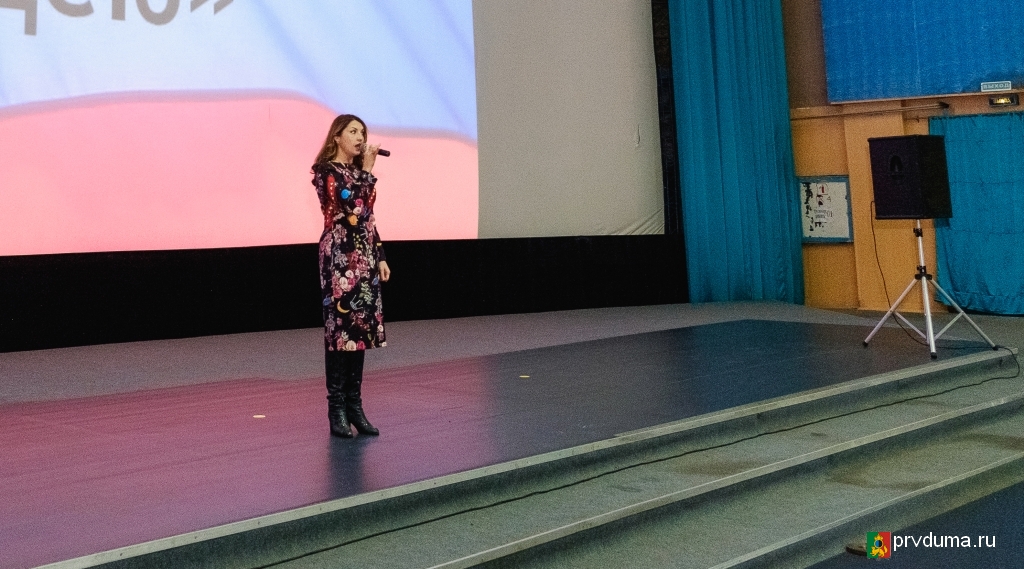 Наталья Воробьева открыла очередной кинопоказ