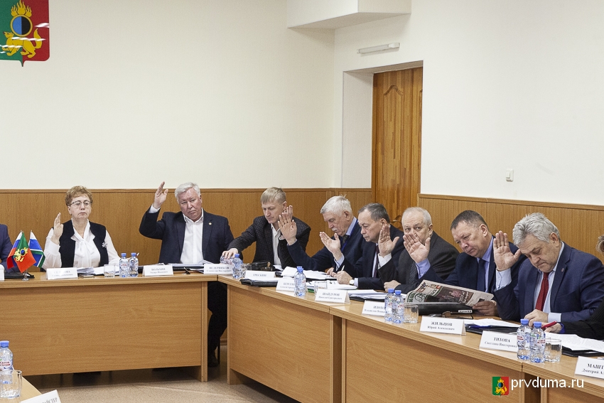 На заседании Думы депутаты утвердили бюджет во втором чтении