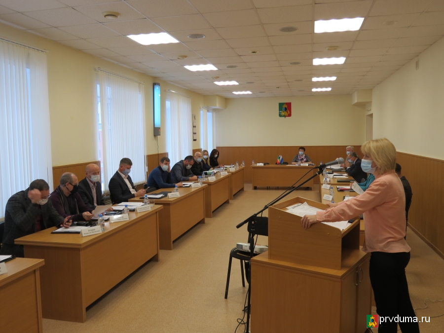Депутаты провели заседания комитетов